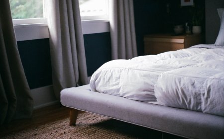 How to Deodorize a Mattress: 6 Fresh Tips