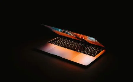 How to Select Multiple Photos on MacBook?