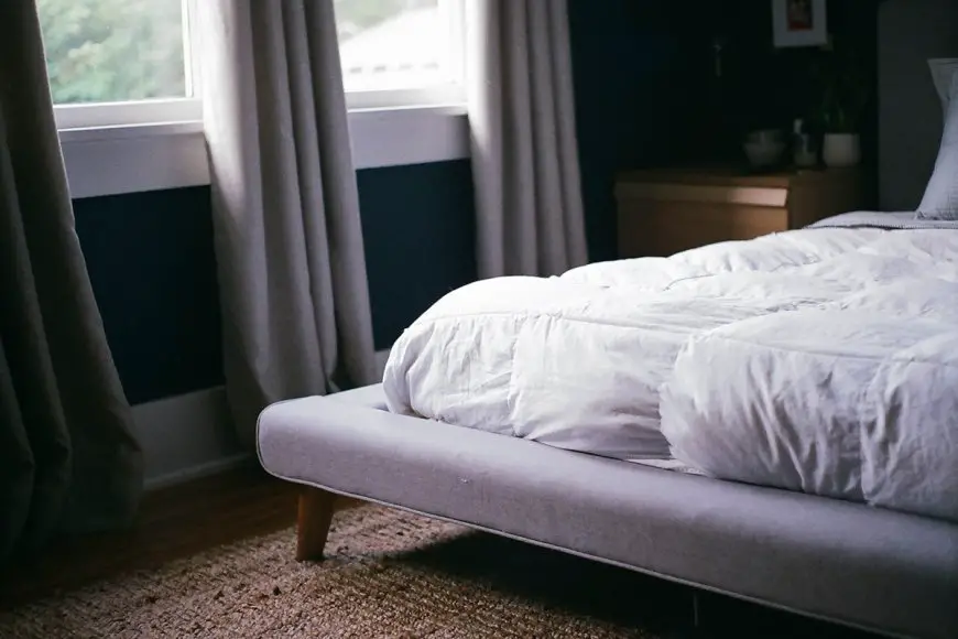 How to Deodorize a Mattress: 6 Fresh Tips