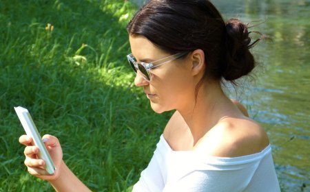 Why is My Mobile Network Not Available? 11 Solutions