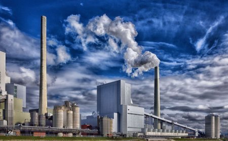 How Technology Revolutionizes Communication in All Industries: 10 Ways