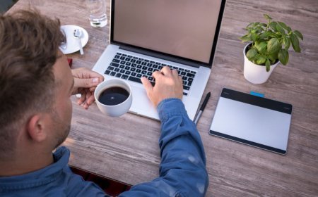How to Block Websites on MacBook: Safari's Screen Time Method
