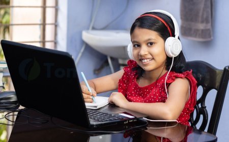 How Technology is Changing Education: Innovative Approaches