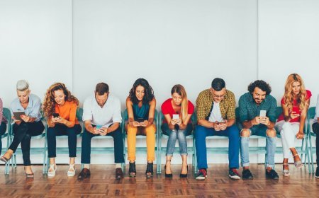 9 Proven Strategies to Stop Social Media's Negative Effects: Break Free!