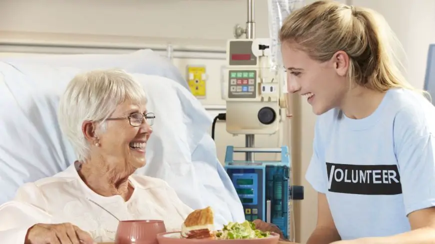 Duties of a Hospital Volunteer: Role Descriptions