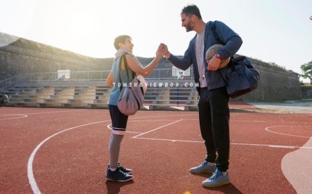 How to Become a Lifestyle Coach: 8 Steps for Success