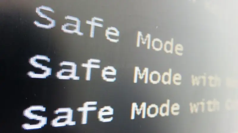 How to Start Lenovo Laptop in Safe Mode (2024 Update)